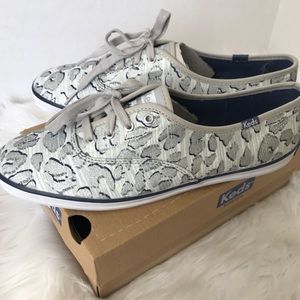 Keds sneakers cheetah print grey and silver